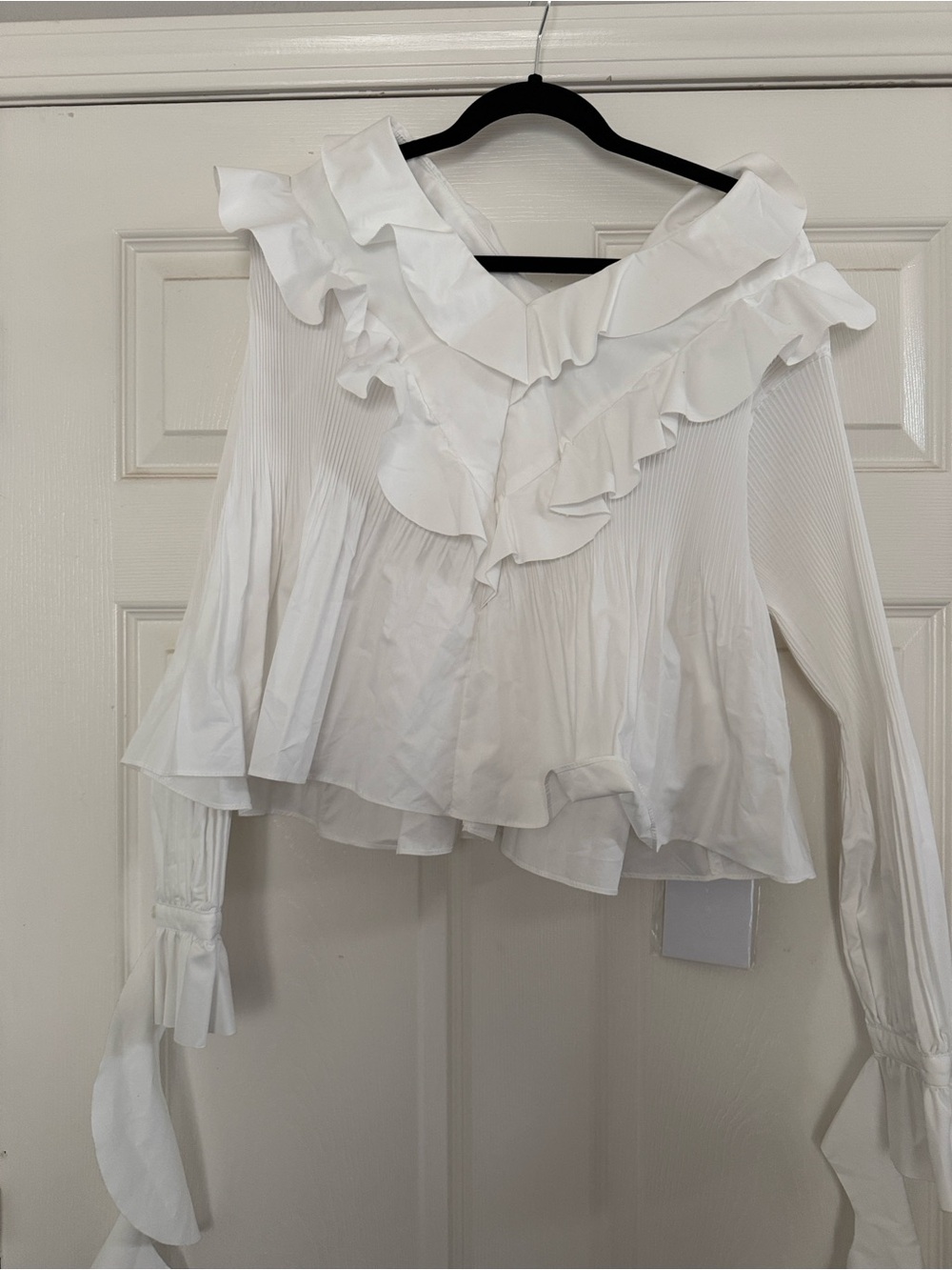 Style Mafia White Ruffle V-Neck Blouse - Picture 5 of 5